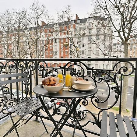 Appartement Proche Parc Monceau - III パリ エクステリア 写真