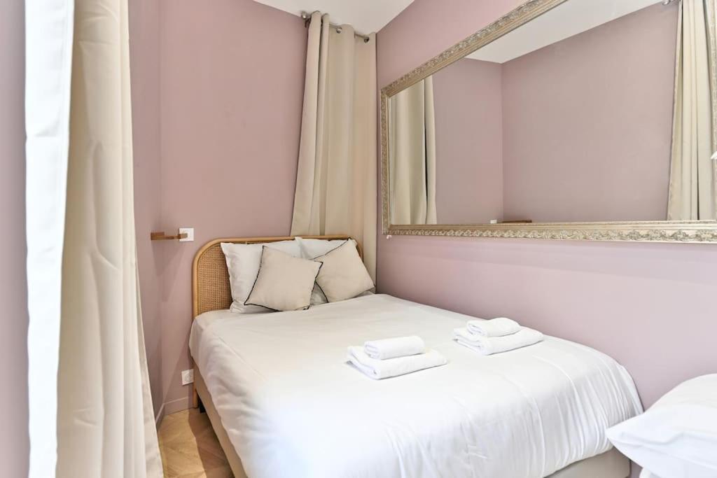 Appartement Proche Parc Monceau - III パリ エクステリア 写真