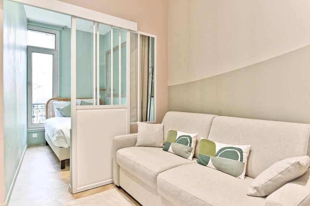 Appartement Proche Parc Monceau - III パリ エクステリア 写真